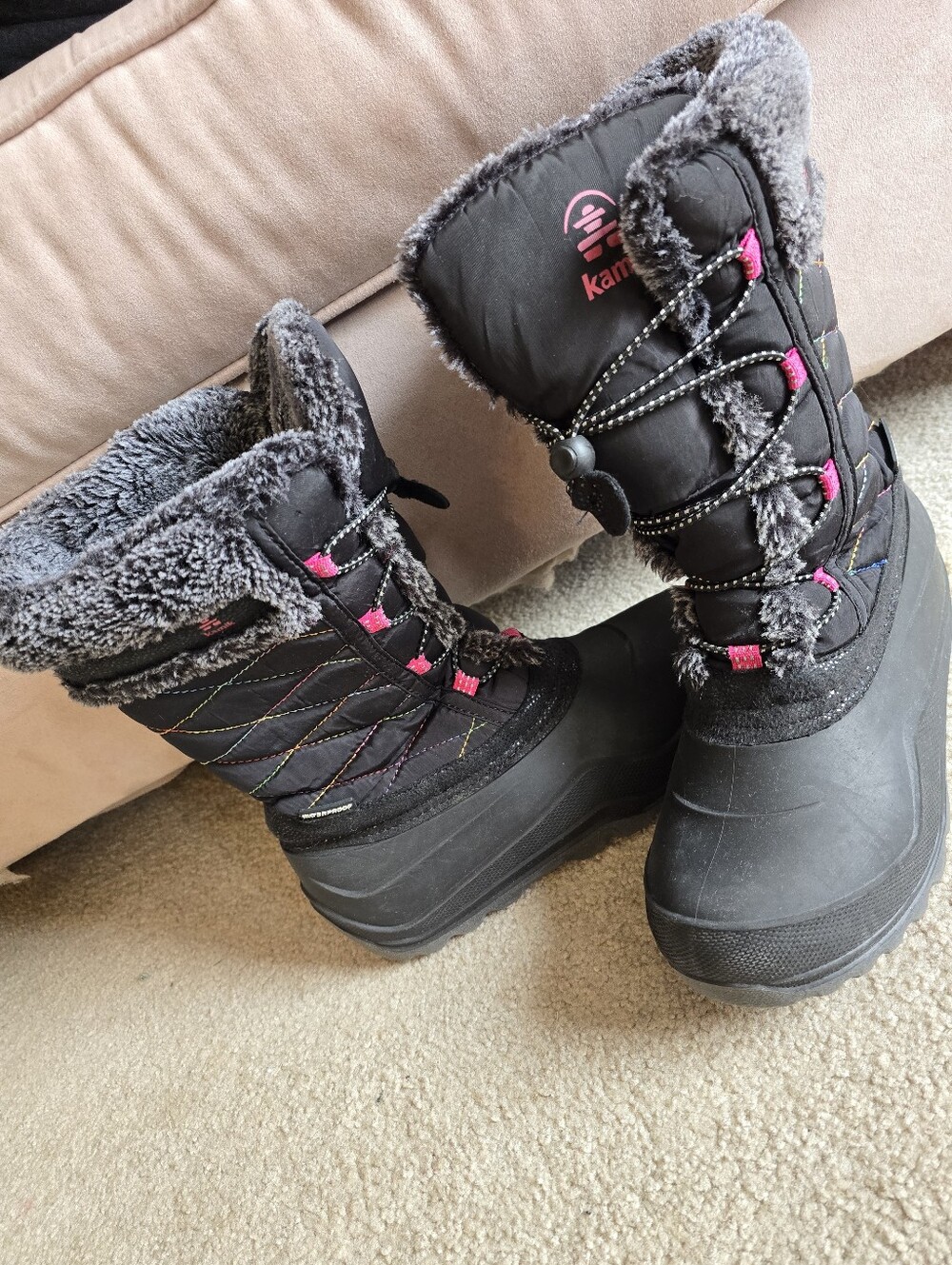 Kamik Star 4 Winter Boots -Youths Size 5 Womens Size 7